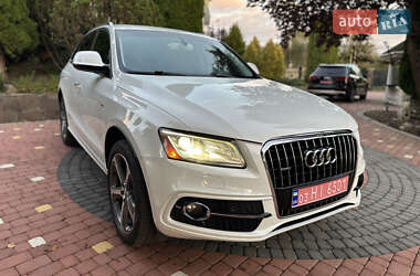 Внедорожник / Кроссовер Audi Q5 2017 в 