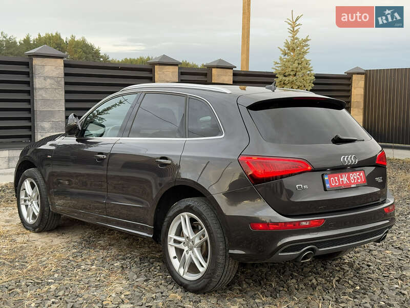 Позашляховик / Кросовер Audi Q5 2014 в Вараші