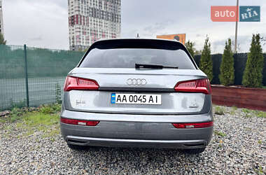 Внедорожник / Кроссовер Audi Q5 2019 в 