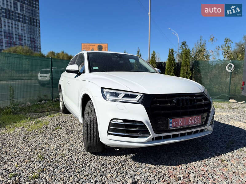 Внедорожник / Кроссовер Audi Q5 2019 в Киеве