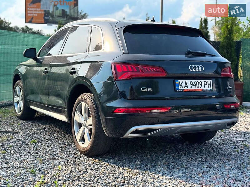 Позашляховик / Кросовер Audi Q5 2018 в Києві