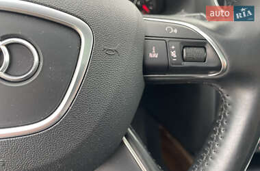 Позашляховик / Кросовер Audi Q5 2016 в 