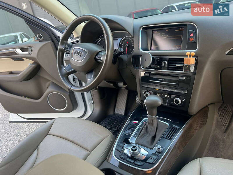 Внедорожник / Кроссовер Audi Q5 2013 в Львове
