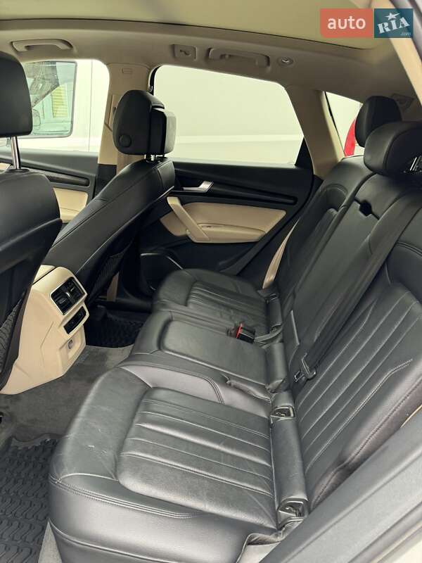 Внедорожник / Кроссовер Audi Q5 2018 в Харькове