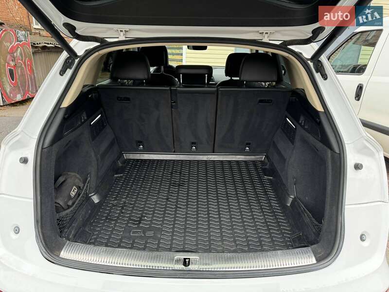 Внедорожник / Кроссовер Audi Q5 2018 в Харькове