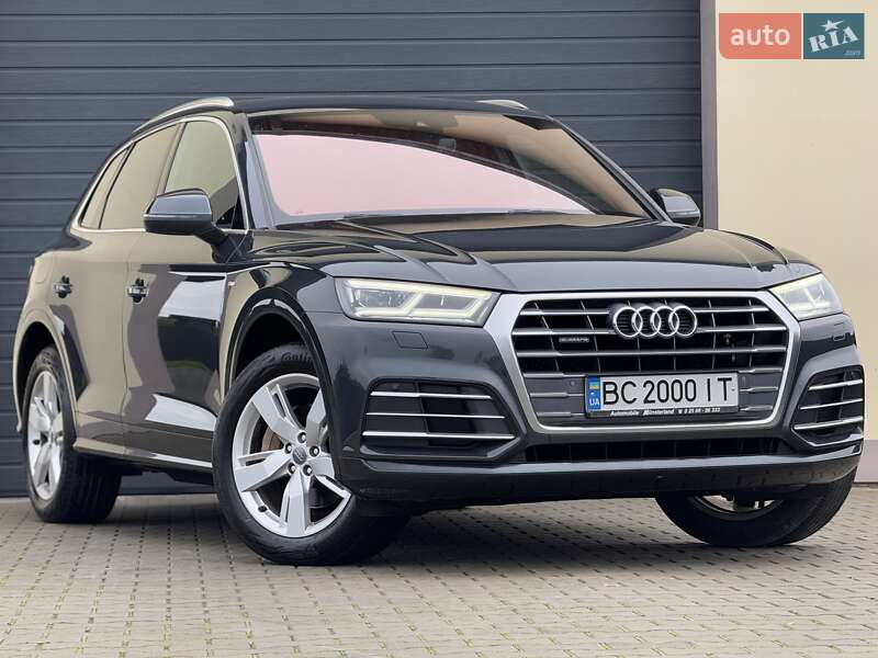 Внедорожник / Кроссовер Audi Q5 2017 в Стрые