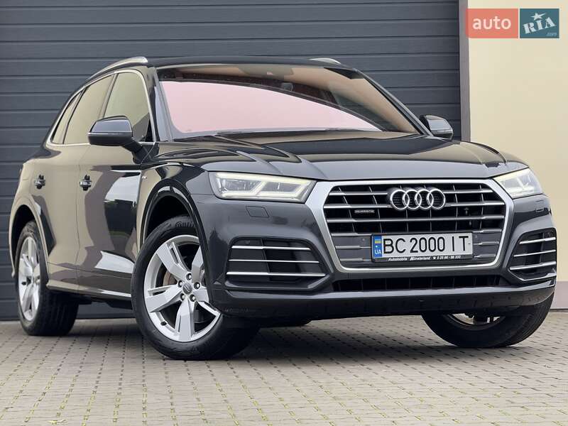 Внедорожник / Кроссовер Audi Q5 2017 в Стрые