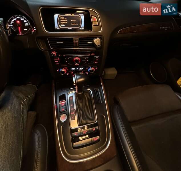Внедорожник / Кроссовер Audi Q5 2016 в Одессе