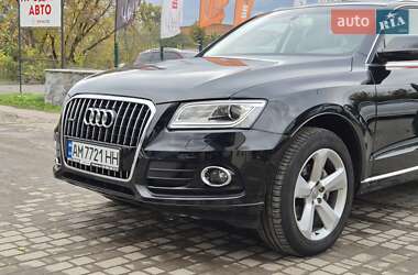 Позашляховик / Кросовер Audi Q5 2015 в 