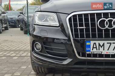 Позашляховик / Кросовер Audi Q5 2015 в 