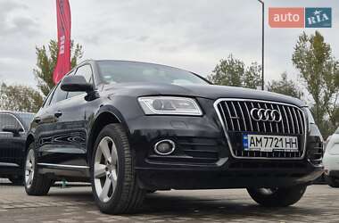 Позашляховик / Кросовер Audi Q5 2015 в 