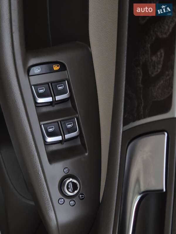 Внедорожник / Кроссовер Audi Q5 2015 в Бердичеве