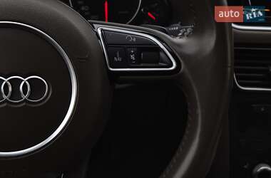 Позашляховик / Кросовер Audi Q5 2015 в 