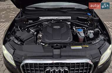 Позашляховик / Кросовер Audi Q5 2015 в 