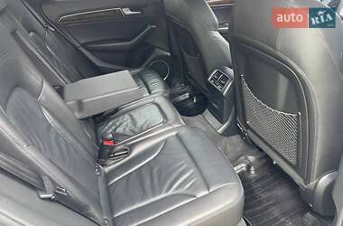 Внедорожник / Кроссовер Audi Q5 2015 в 
