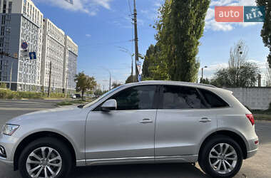 Внедорожник / Кроссовер Audi Q5 2013 в 