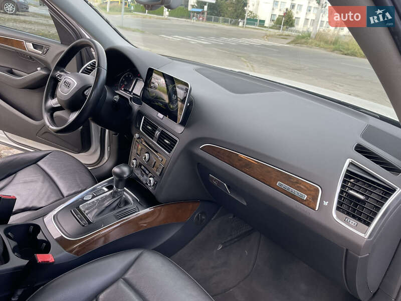 Внедорожник / Кроссовер Audi Q5 2013 в Киеве