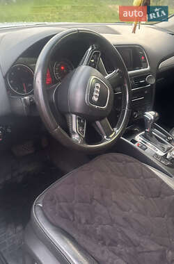 Внедорожник / Кроссовер Audi Q5 2011 в 