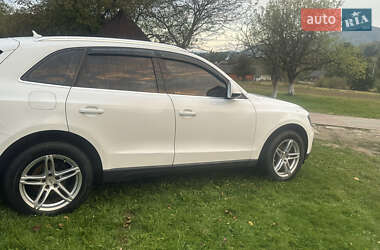 Внедорожник / Кроссовер Audi Q5 2011 в 