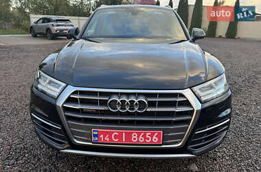 Внедорожник / Кроссовер Audi Q5 2018 в 