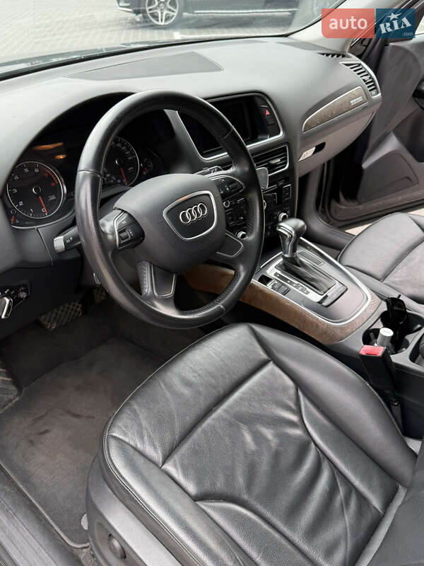 Внедорожник / Кроссовер Audi Q5 2014 в Виннице