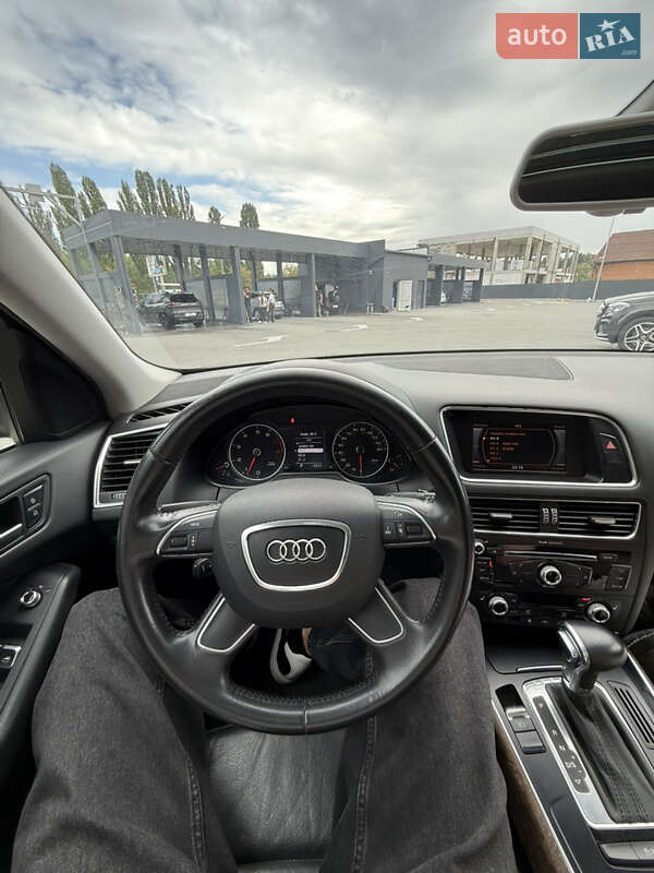Внедорожник / Кроссовер Audi Q5 2014 в Виннице
