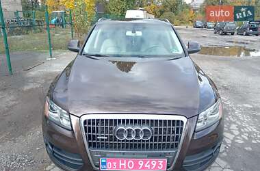 Внедорожник / Кроссовер Audi Q5 2012 в 