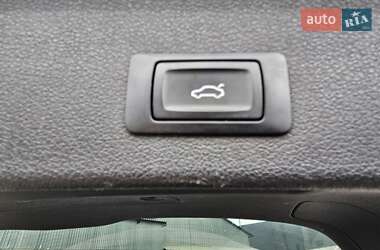 Внедорожник / Кроссовер Audi Q5 2015 в 