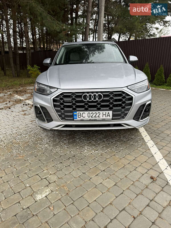 Внедорожник / Кроссовер Audi Q5 2020 в Львове