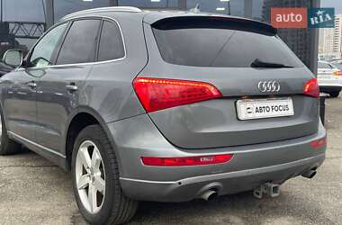 Позашляховик / Кросовер Audi Q5 2011 в 