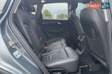 Позашляховик / Кросовер Audi Q5 2011 в 