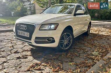 Внедорожник / Кроссовер Audi Q5 2015 в 