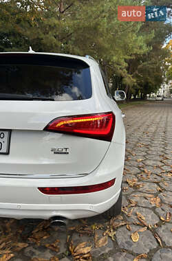 Внедорожник / Кроссовер Audi Q5 2015 в 