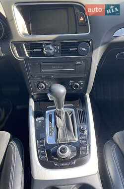 Внедорожник / Кроссовер Audi Q5 2010 в 