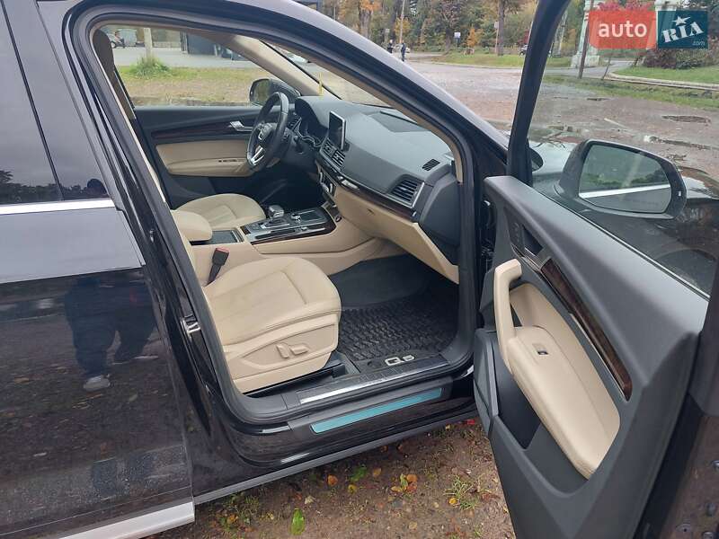 Внедорожник / Кроссовер Audi Q5 2019 в Дрогобыче