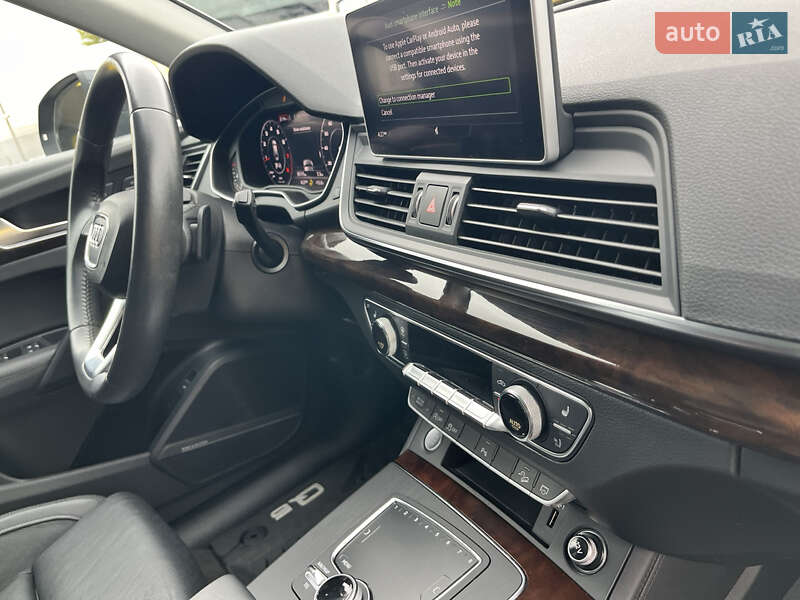 Позашляховик / Кросовер Audi Q5 2019 в Василькові