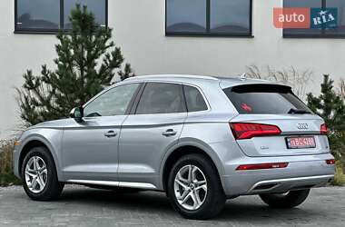 Внедорожник / Кроссовер Audi Q5 2019 в 