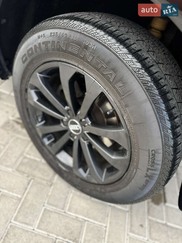 Внедорожник / Кроссовер Audi Q5 2013 в Ровно