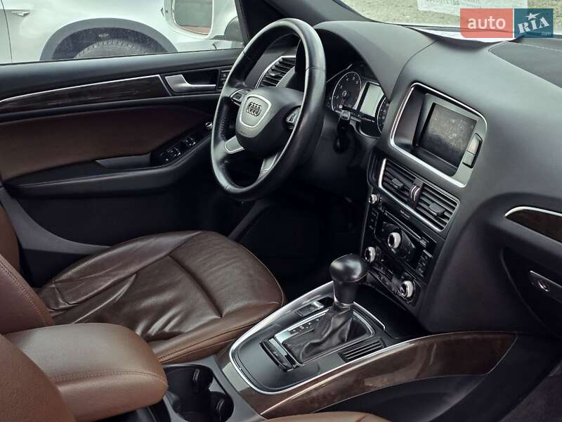 Внедорожник / Кроссовер Audi Q5 2013 в Тернополе фото 28 Внедорожник / Кроссовер Audi Q5 2013 в Тернополе