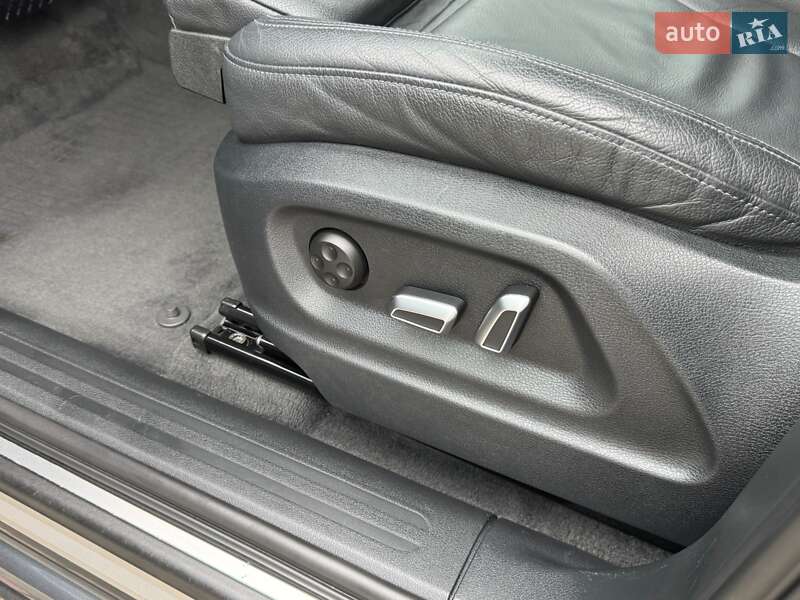 Внедорожник / Кроссовер Audi Q5 2016 в Луцке