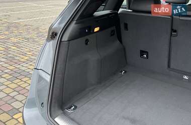 Внедорожник / Кроссовер Audi Q5 2016 в 