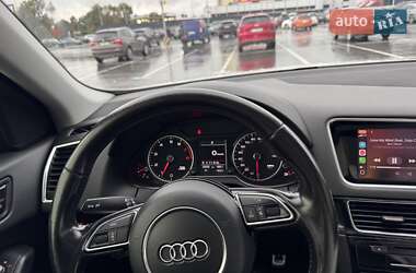 Внедорожник / Кроссовер Audi Q5 2012 в 