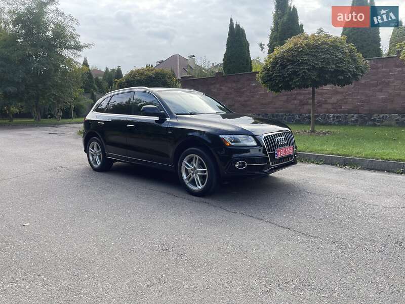 Внедорожник / Кроссовер Audi Q5 2015 в Ровно