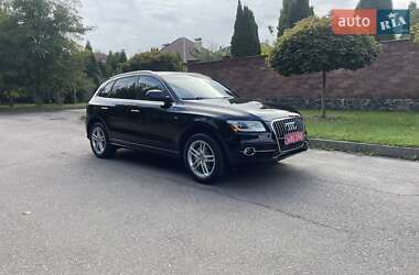 Внедорожник / Кроссовер Audi Q5 2015 в 