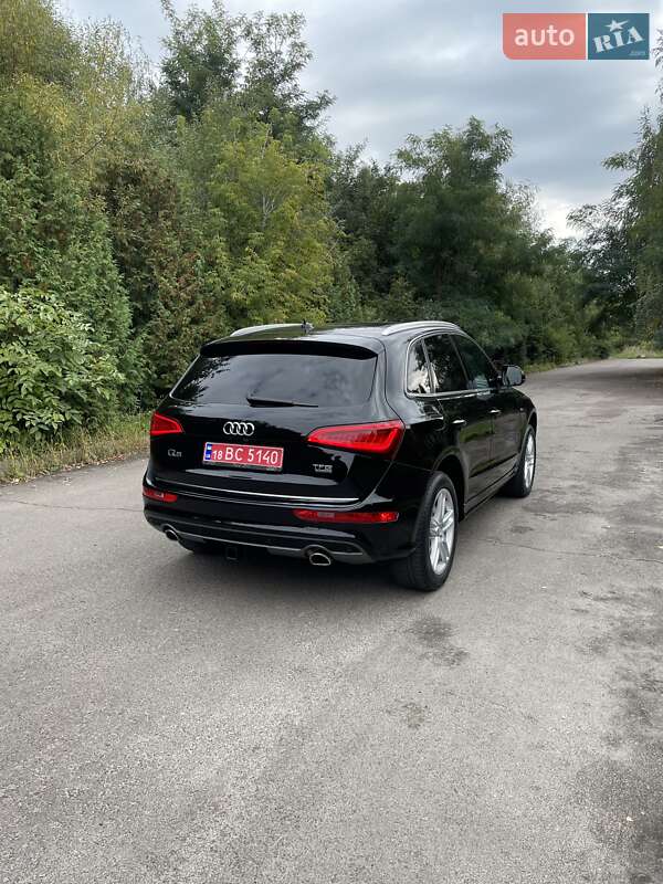Внедорожник / Кроссовер Audi Q5 2015 в Ровно