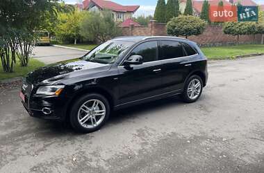 Внедорожник / Кроссовер Audi Q5 2015 в 