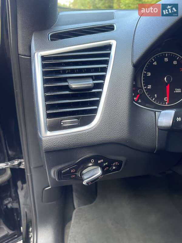 Внедорожник / Кроссовер Audi Q5 2015 в Ровно