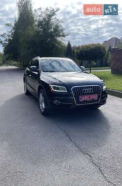 Внедорожник / Кроссовер Audi Q5 2015 в 