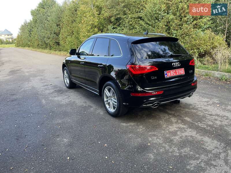 Внедорожник / Кроссовер Audi Q5 2015 в Ровно