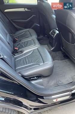 Внедорожник / Кроссовер Audi Q5 2015 в 